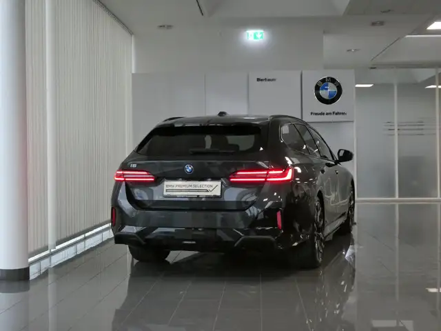 BMW i5 xDrive40 Ansicht 6