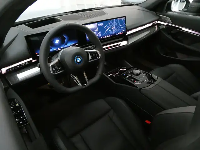 BMW i5 xDrive40 Ansicht 9