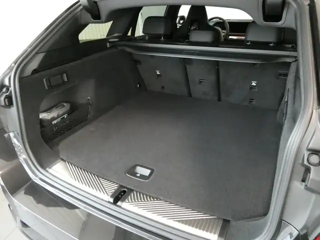 BMW i5 xDrive40 Ansicht 7