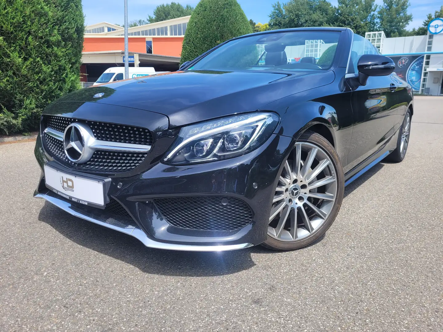 Mercedes-Benz C 220 d Cabrio 9G-TRONIC AMG Line Zwart - 1
