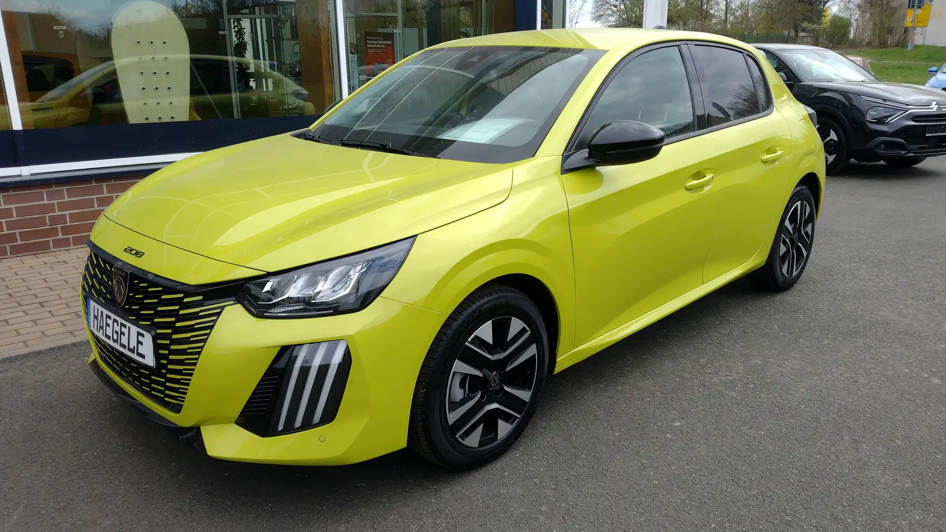 Peugeot 208 208 PureTech 100 Allure - 1
