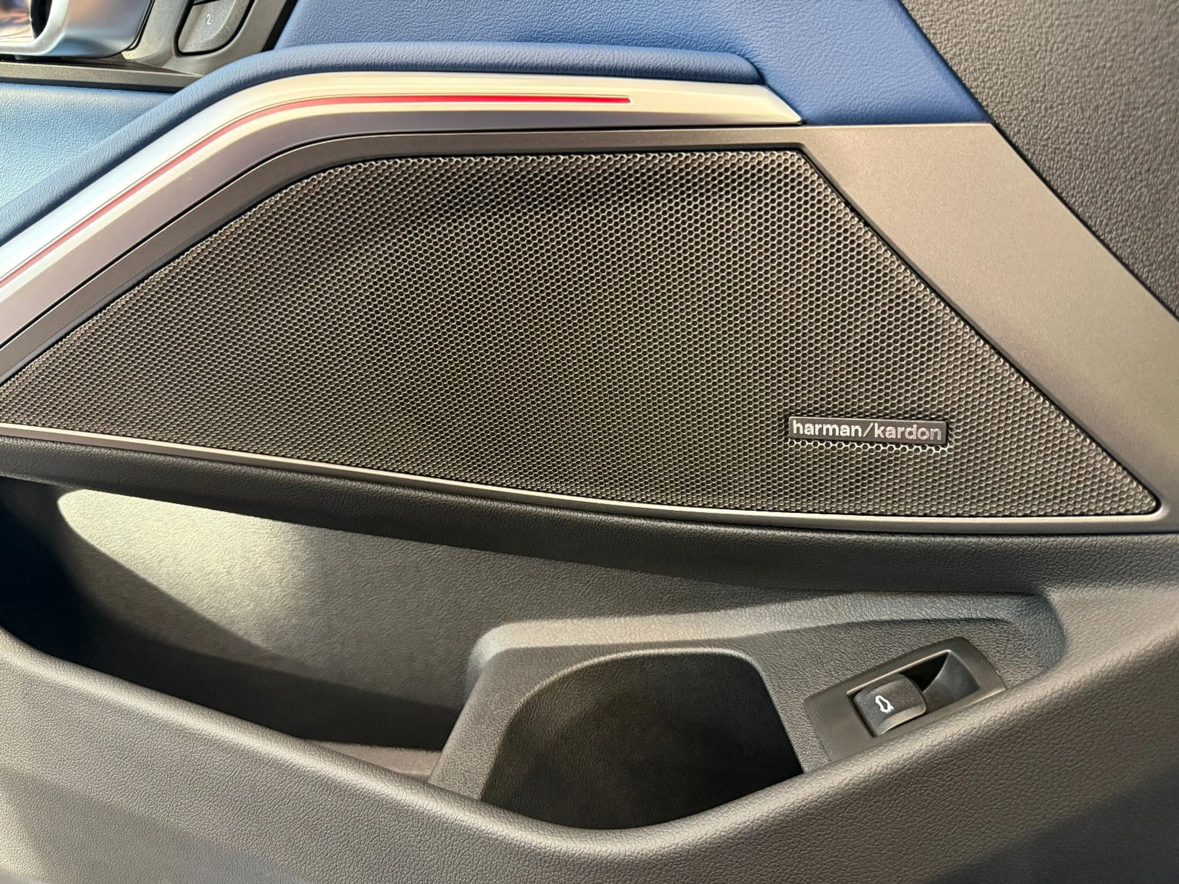 BMW M3 xDrive 5 J. GARANTIE INDIVIDUAL CARBON HUD — photo 14