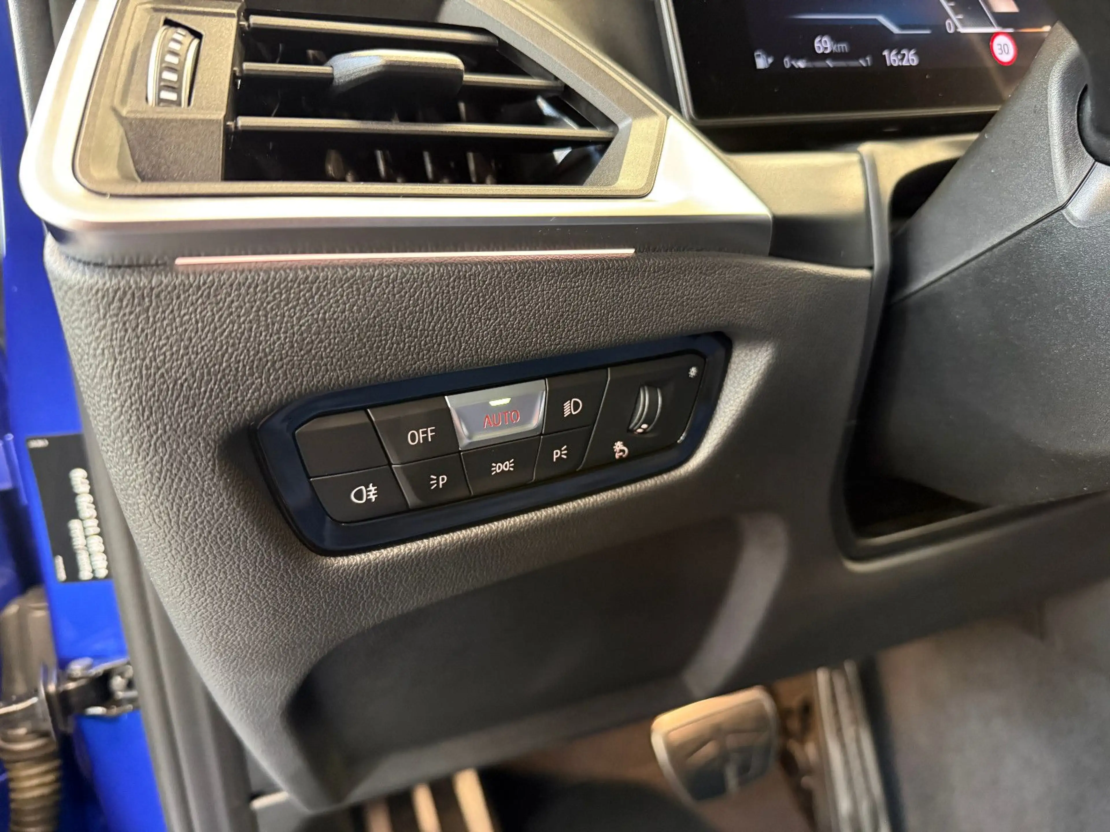 BMW M3 xDrive 5 J. GARANTIE INDIVIDUAL CARBON HUD — photo 12