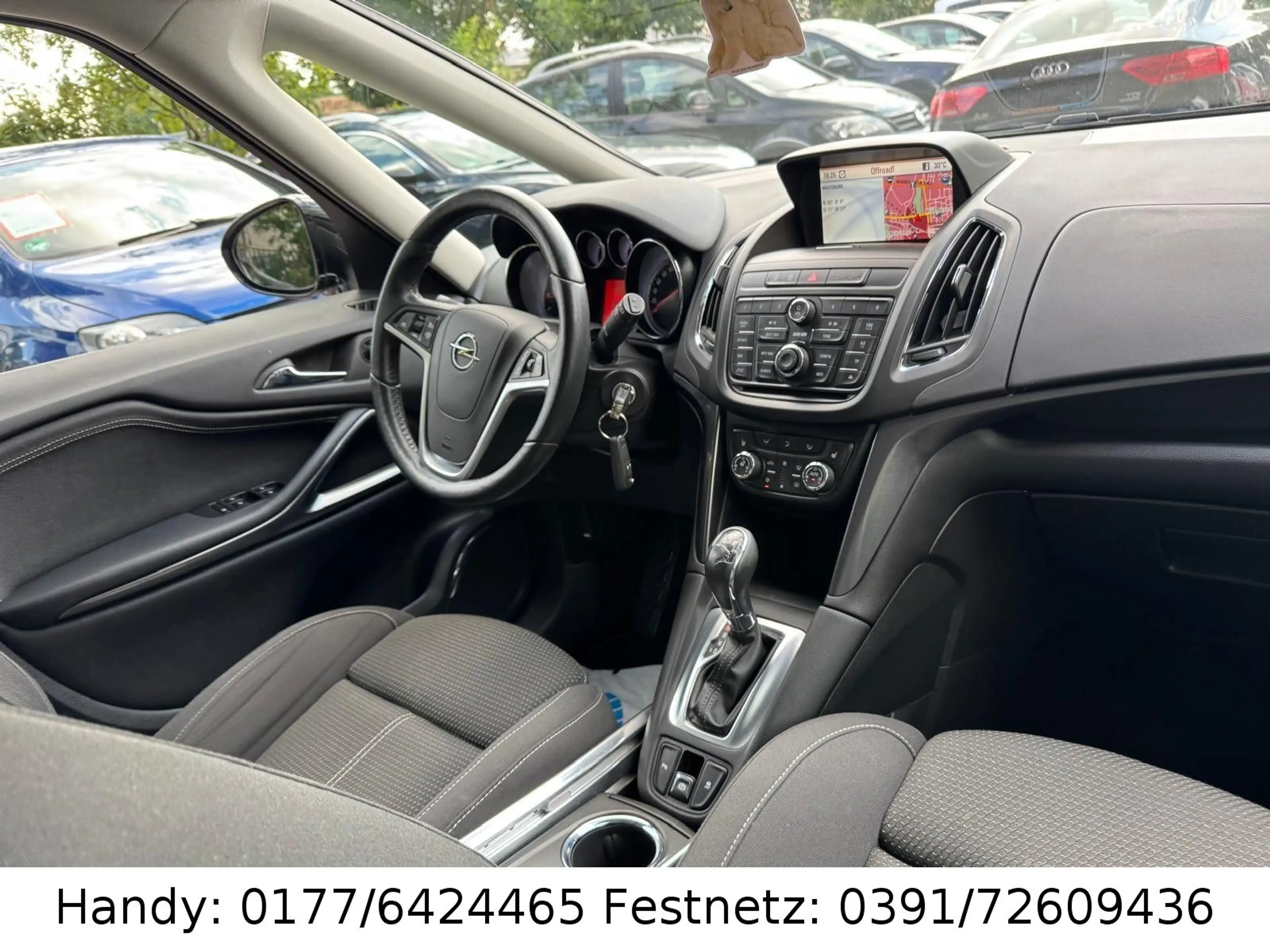 Opel Zafira Tourer 1.4 Turbo AUTOMATIK/XENON/NAVI/7-S — photo 2