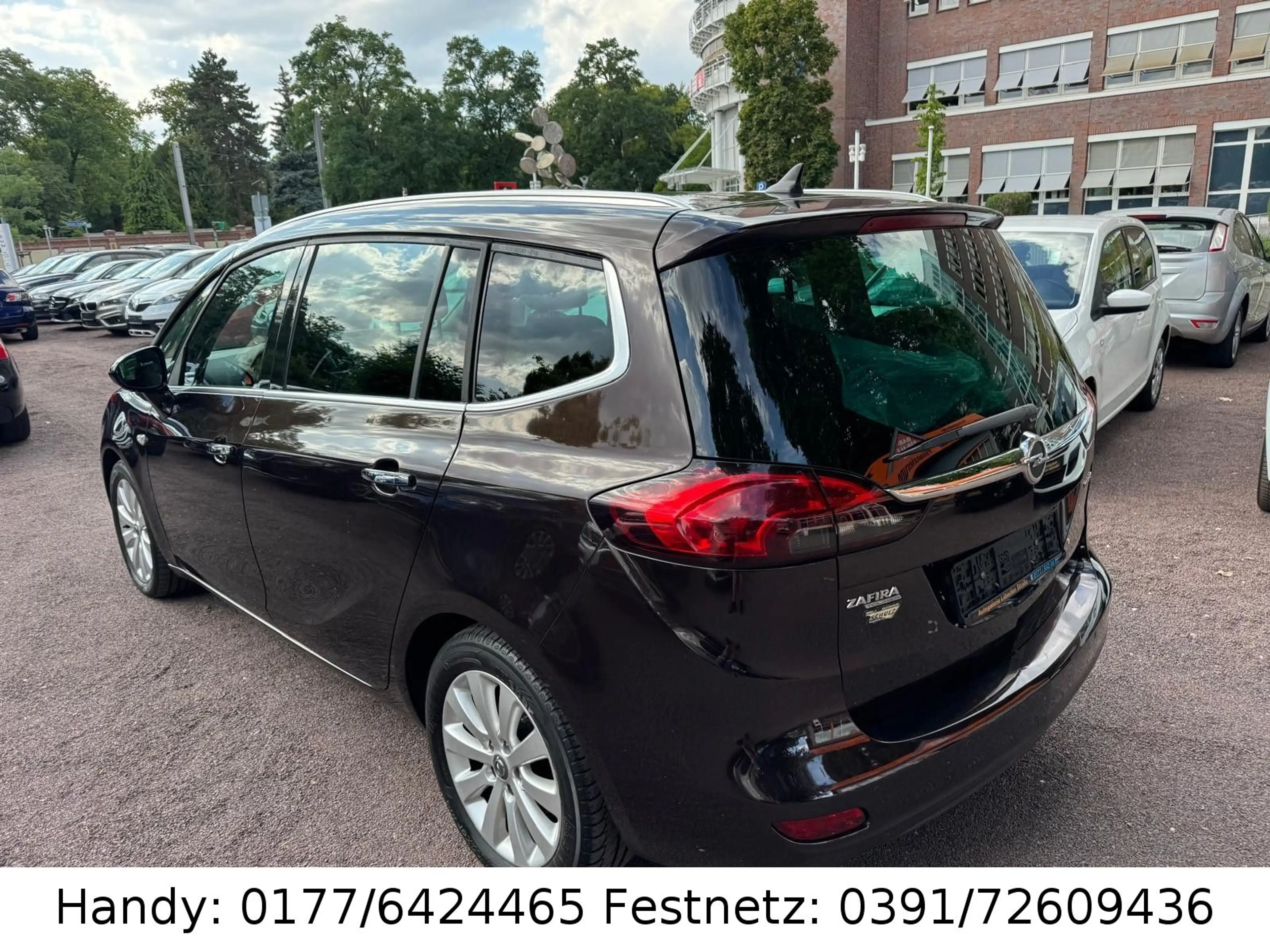 Opel Zafira Tourer 1.4 Turbo AUTOMATIK/XENON/NAVI/7-S — photo 8