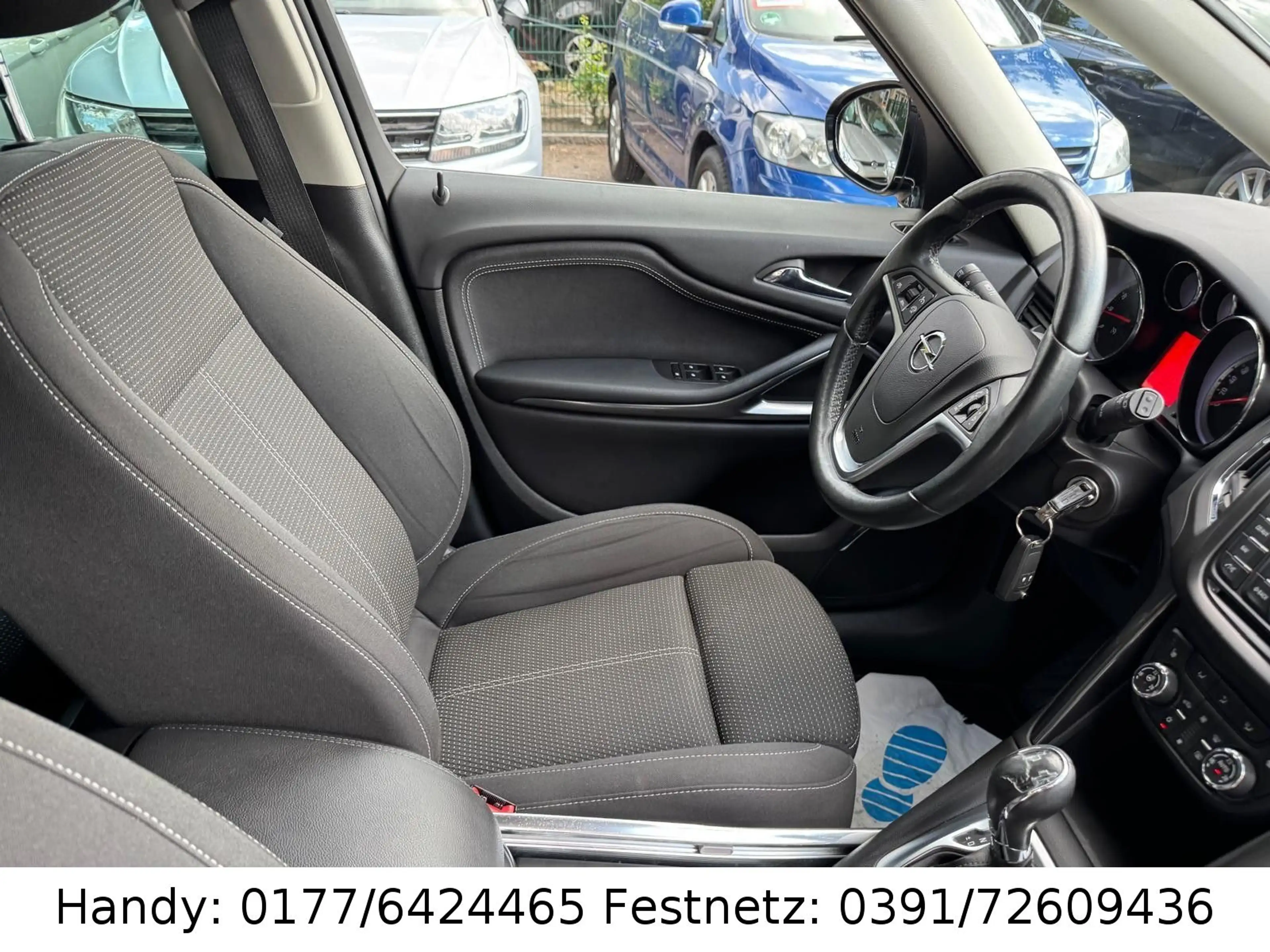 Opel Zafira Tourer 1.4 Turbo AUTOMATIK/XENON/NAVI/7-S — photo 14