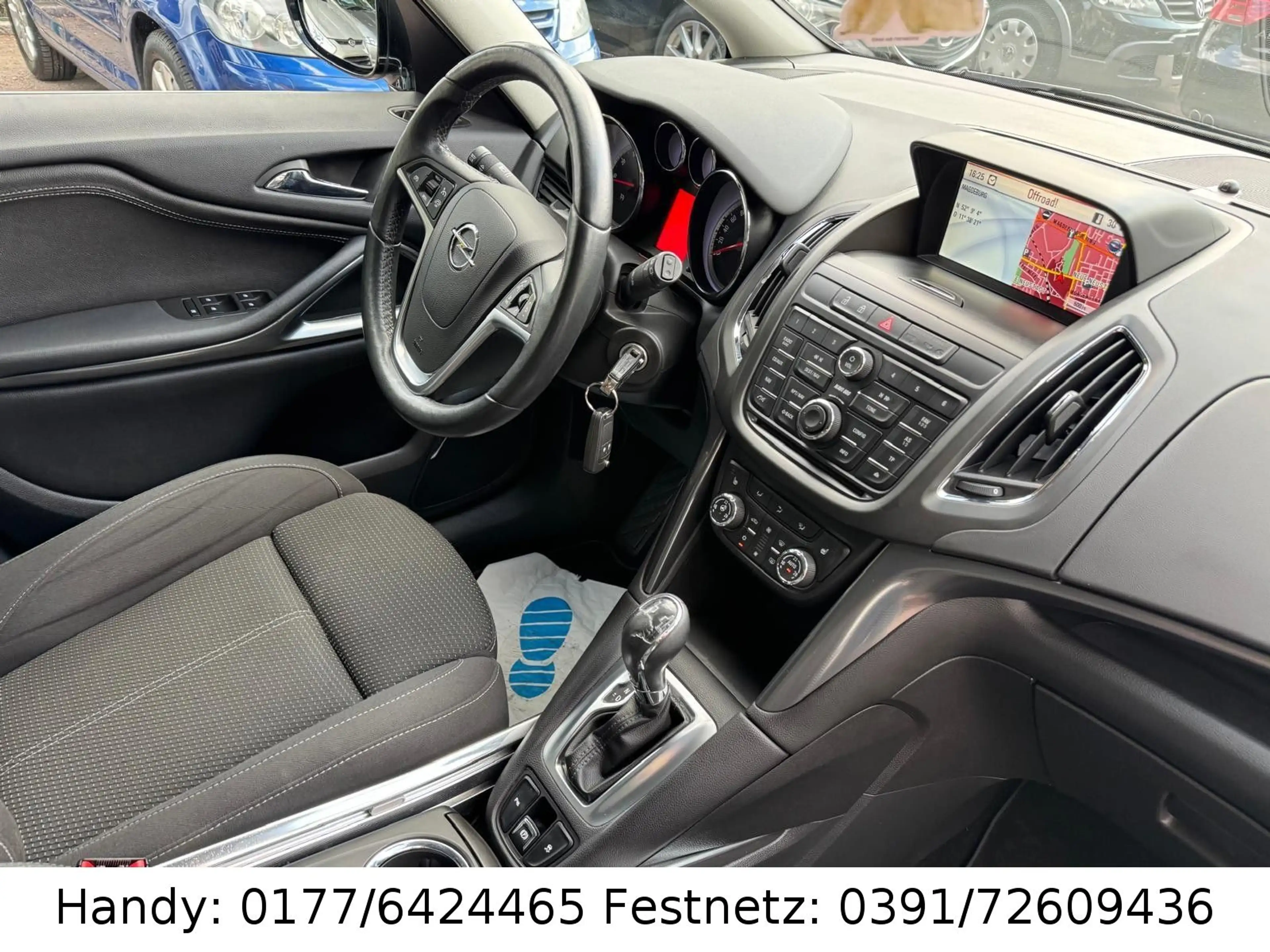 Opel Zafira Tourer 1.4 Turbo AUTOMATIK/XENON/NAVI/7-S — photo 13