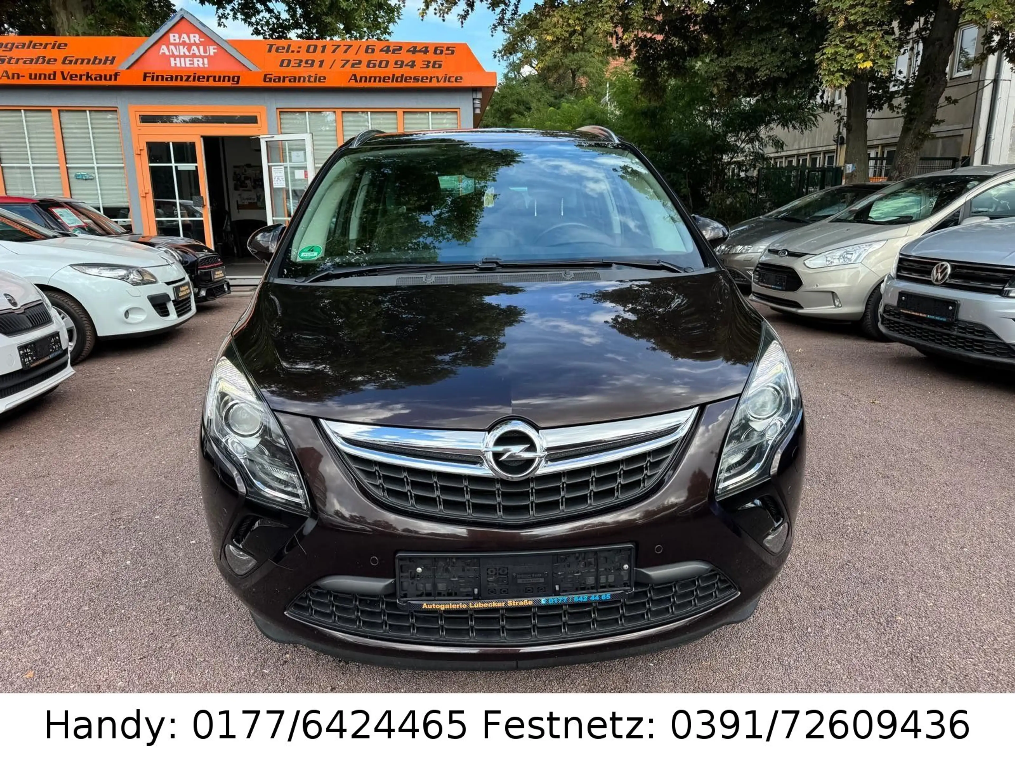 Opel Zafira Tourer 1.4 Turbo AUTOMATIK/XENON/NAVI/7-S — photo 4