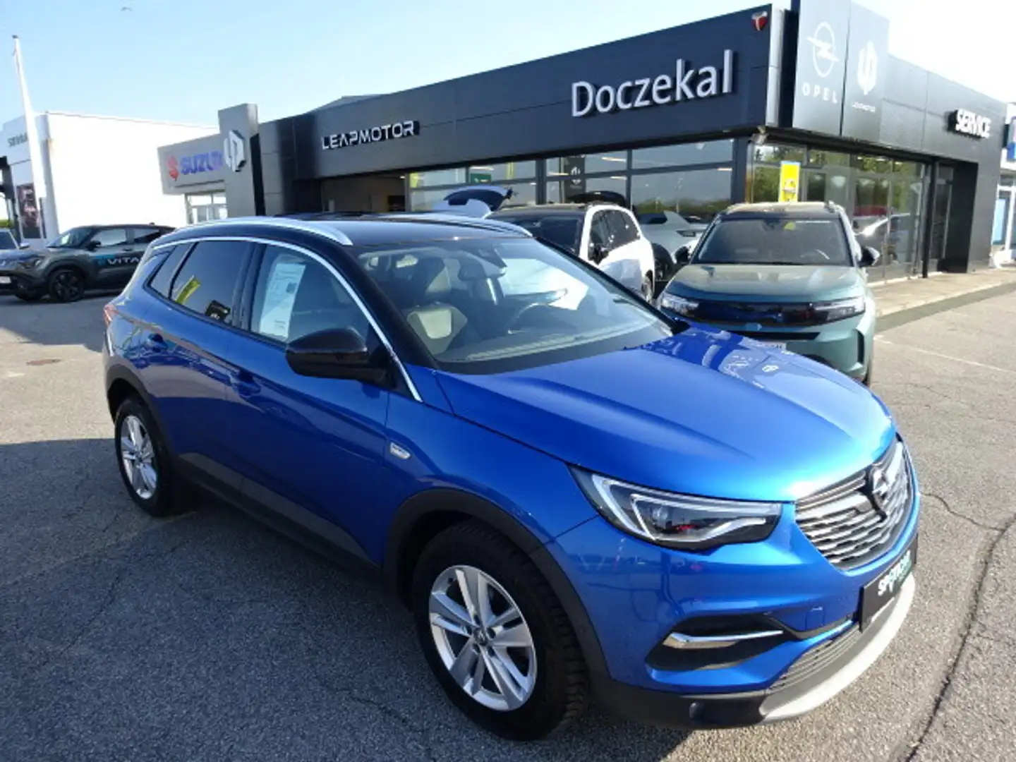 Opel Grandland X 1,2 Turbo Direct Injection Innovation Start/Stop Blau - 1