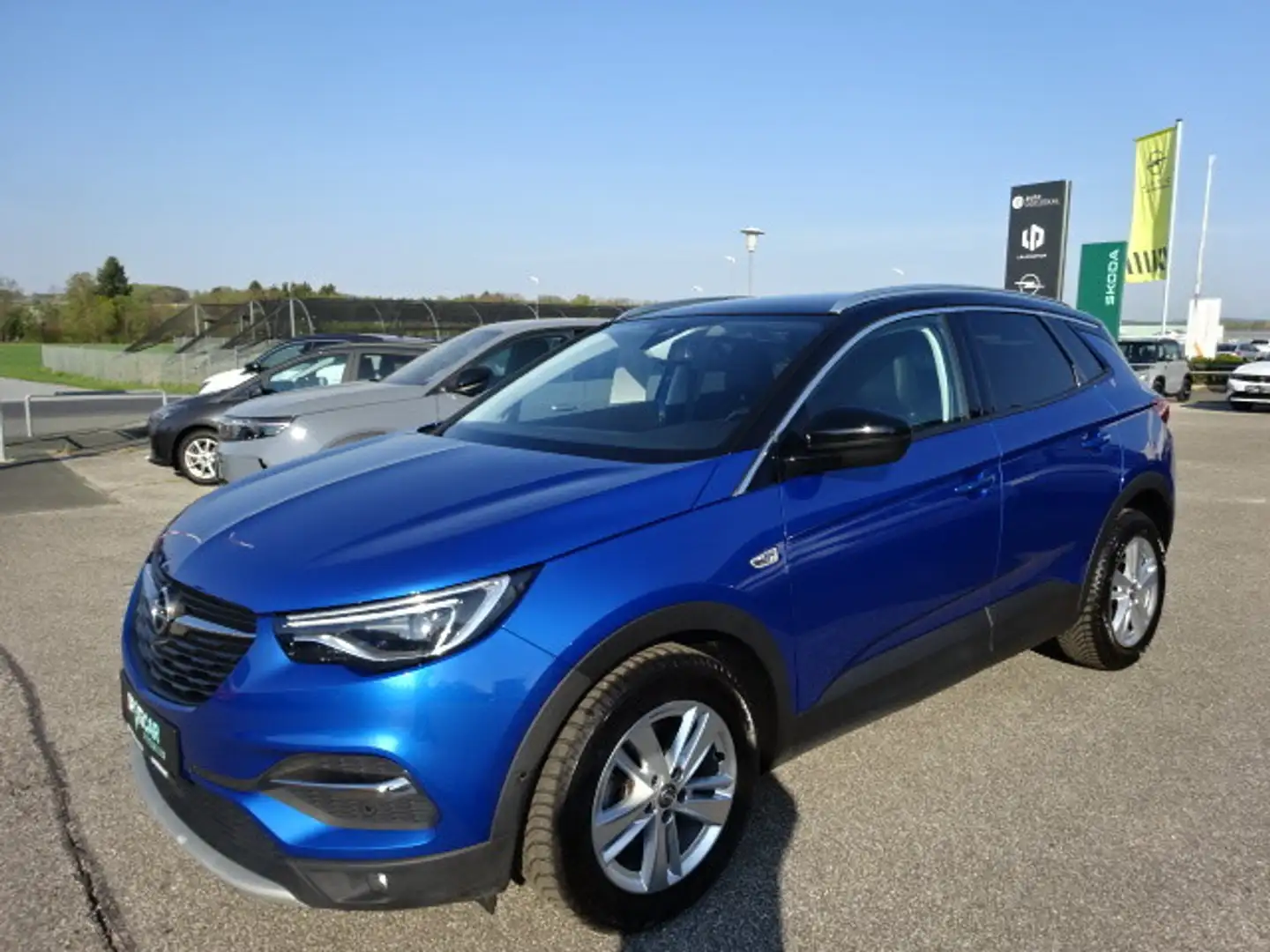 Opel Grandland X 1,2 Turbo Direct Injection Innovation Start/Stop Blau - 2