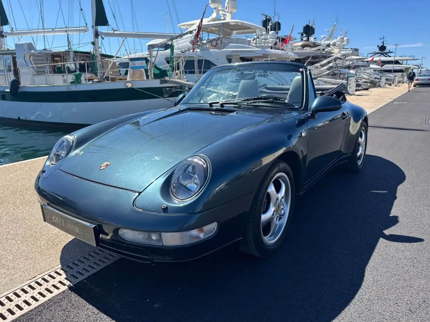 Porsche 993 993 Cabriolet Grün - 1