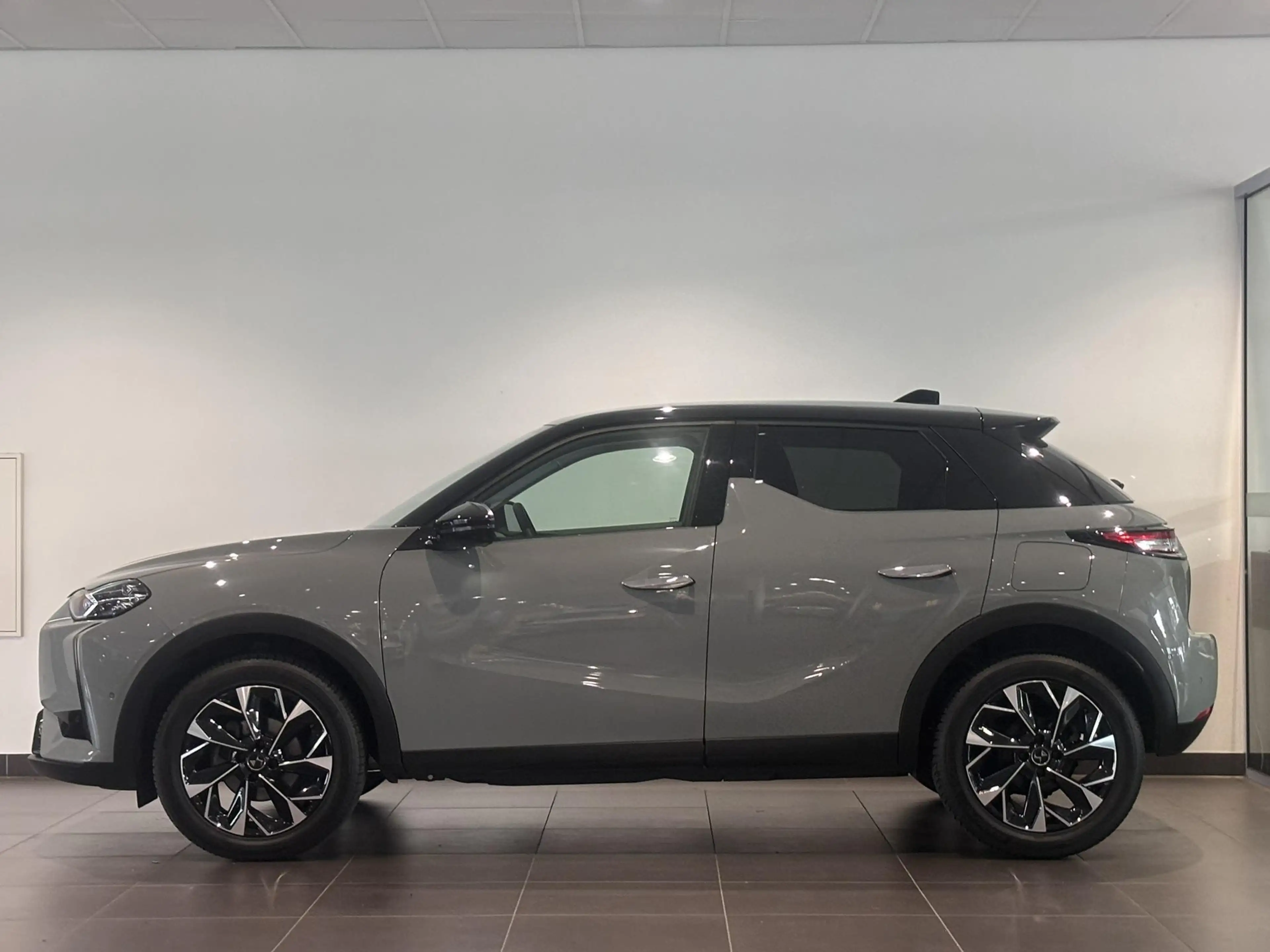 DS Automobiles DS 3 Opèra 1.2 Turbo 130pk EAT8 | MATRIX LED | SMART KE — photo 9