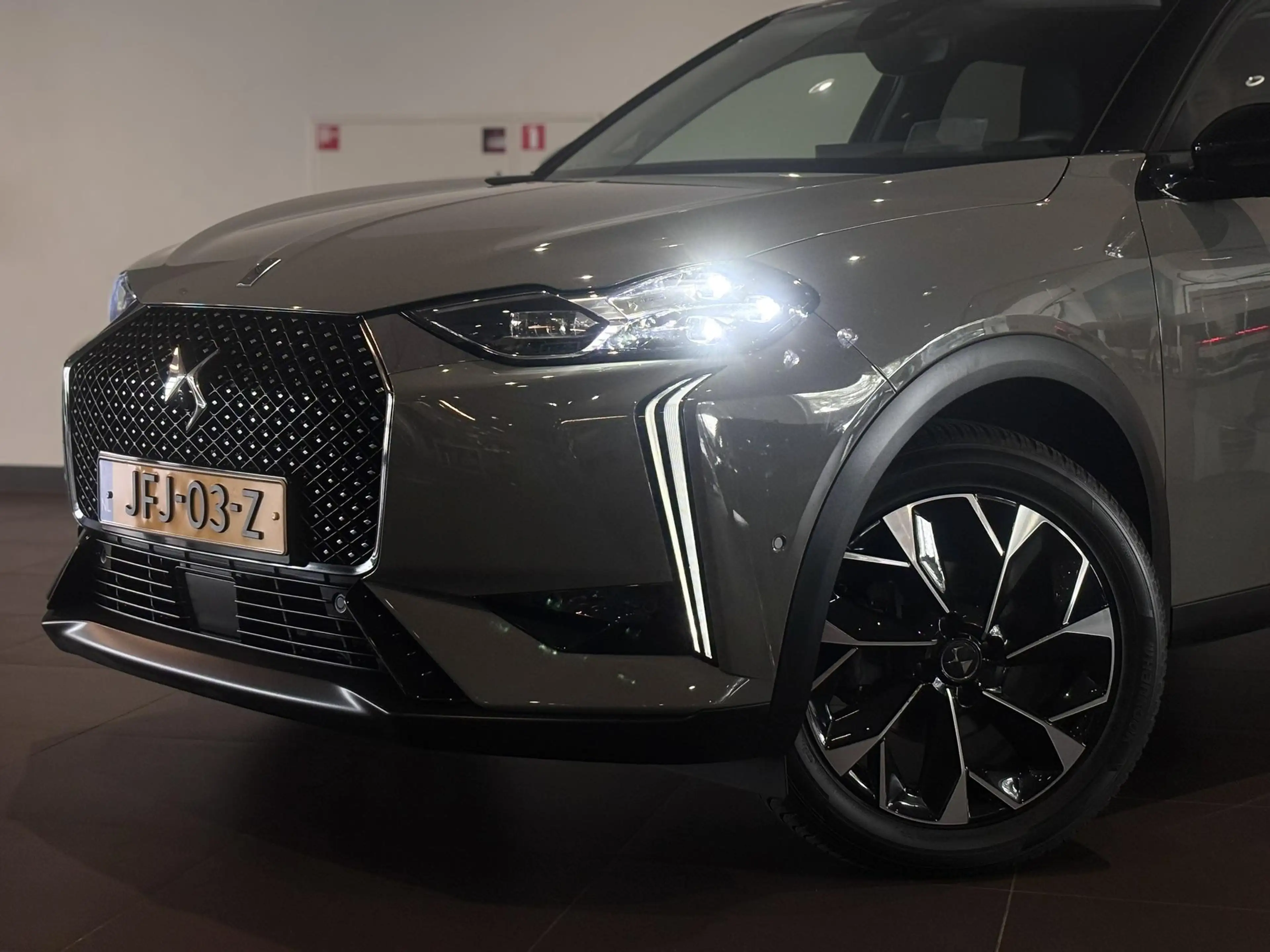 DS Automobiles DS 3 Opèra 1.2 Turbo 130pk EAT8 | MATRIX LED | SMART KE — photo 2