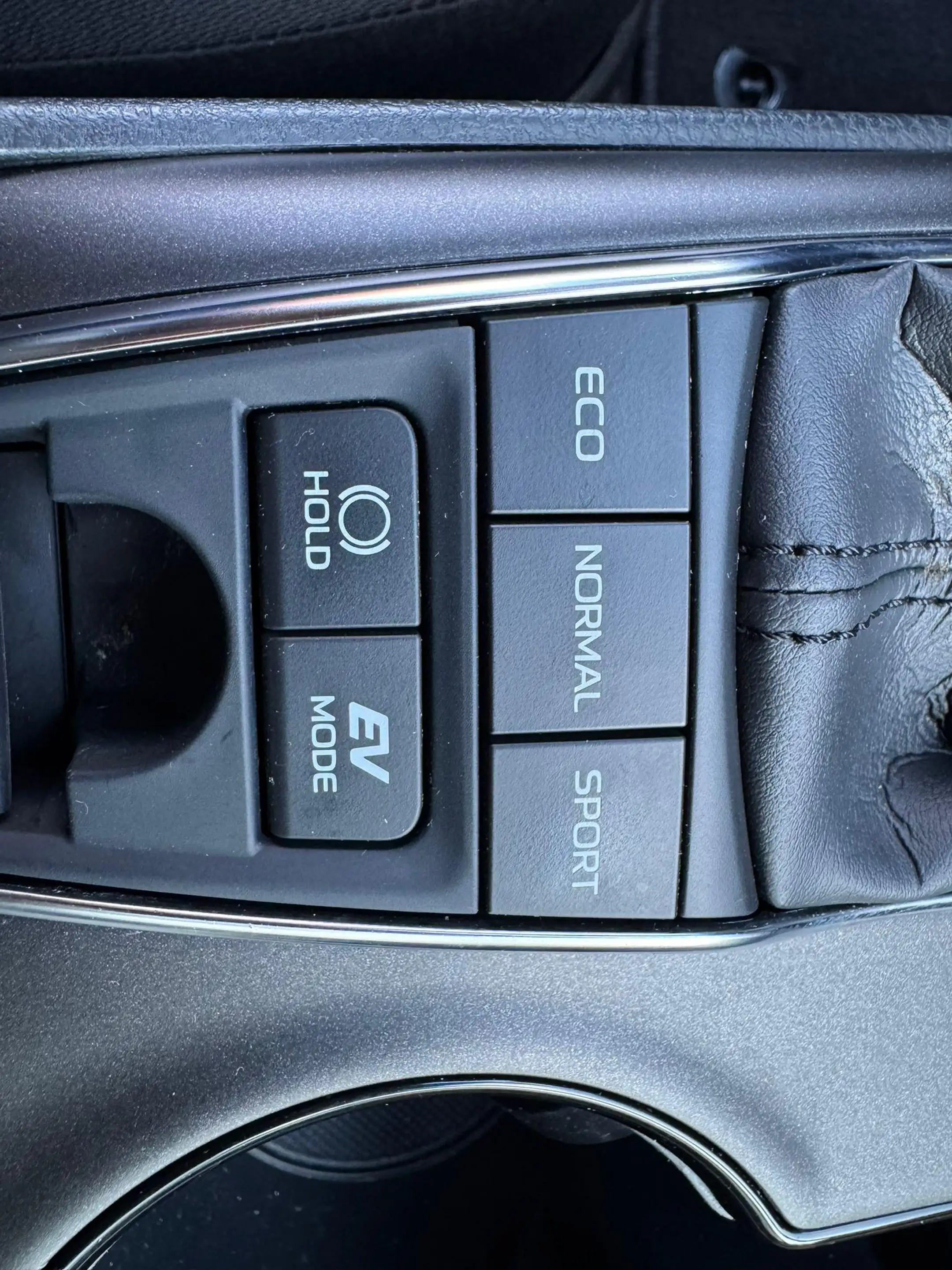 Toyota Camry 2.5 Hybrid Business Leder — photo 13