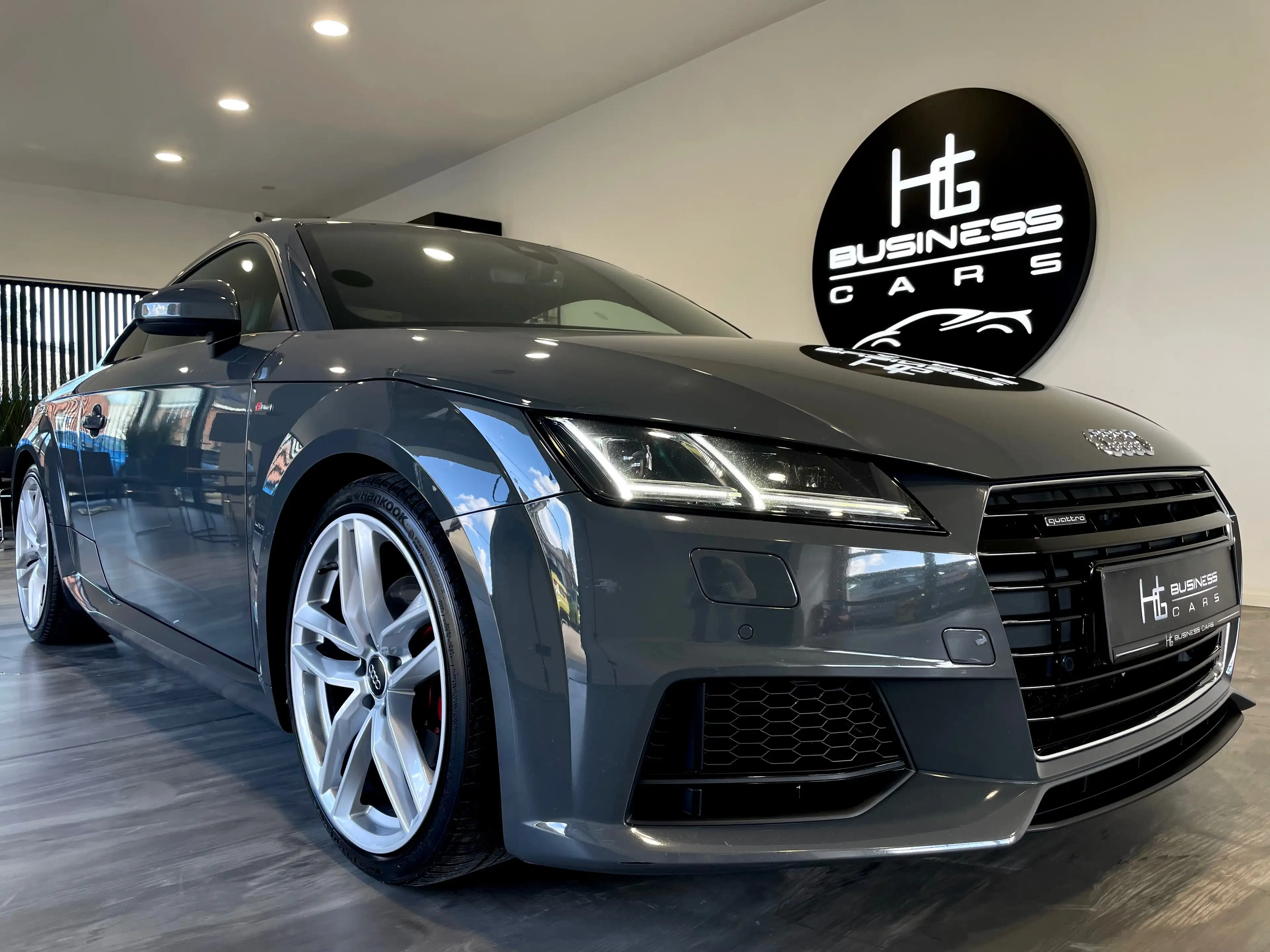 Audi TT 2.0 TFSI/ 3X S-LINE/ QUATTRO/ S-TRONIC/ LED MATRIX/ ALCANTARA — photo 5