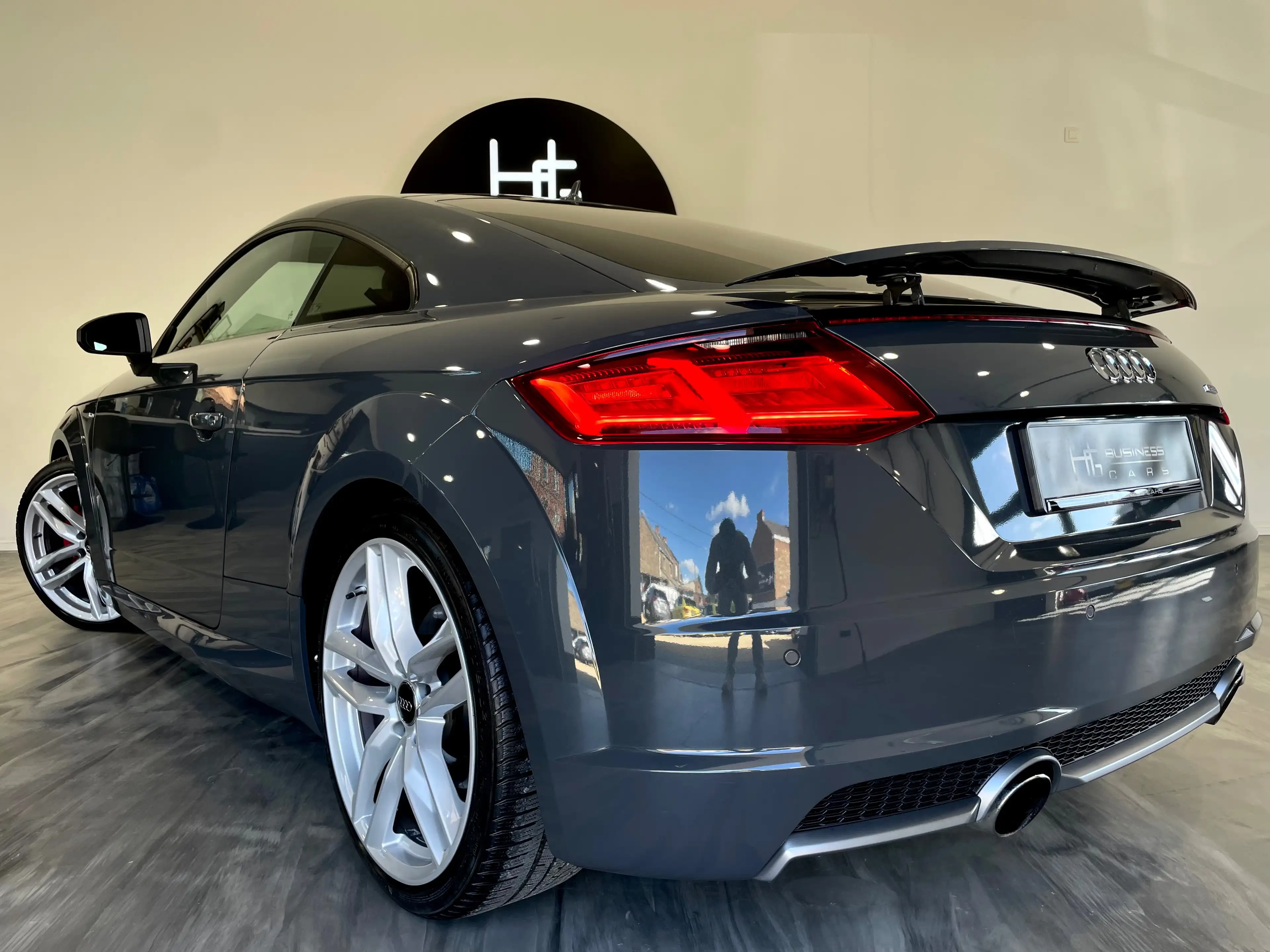 Audi TT 2.0 TFSI/ 3X S-LINE/ QUATTRO/ S-TRONIC/ LED MATRIX/ ALCANTARA — photo 4