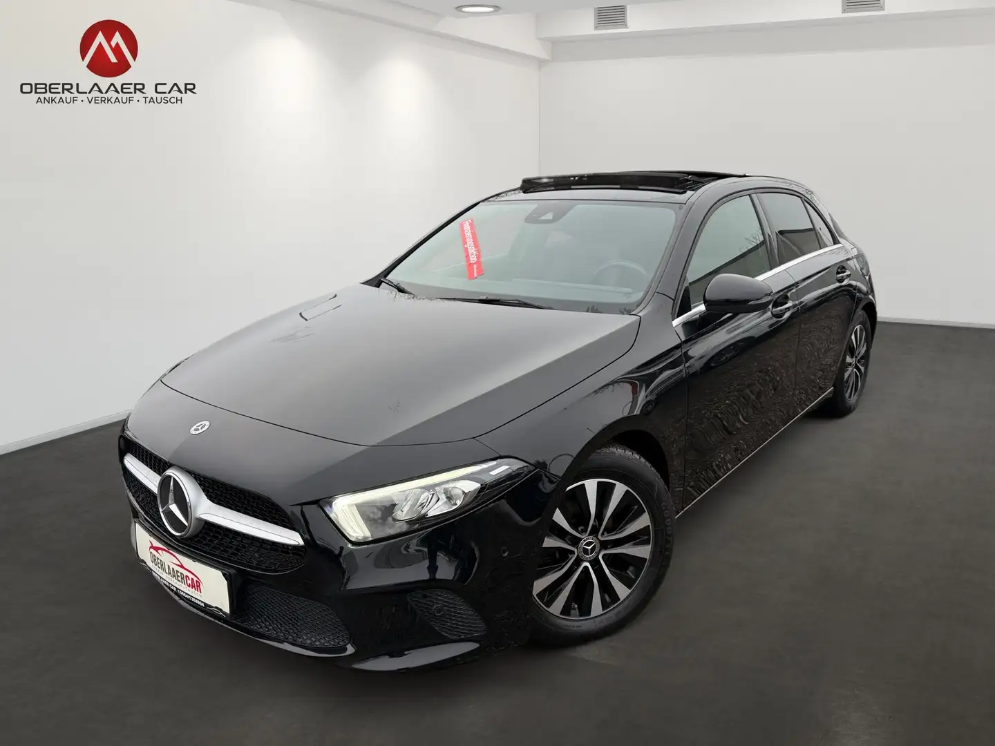 Mercedes-Benz A 180 A 180 d Aut. | Panorama | Led | RFK | AHK | Noir - 1