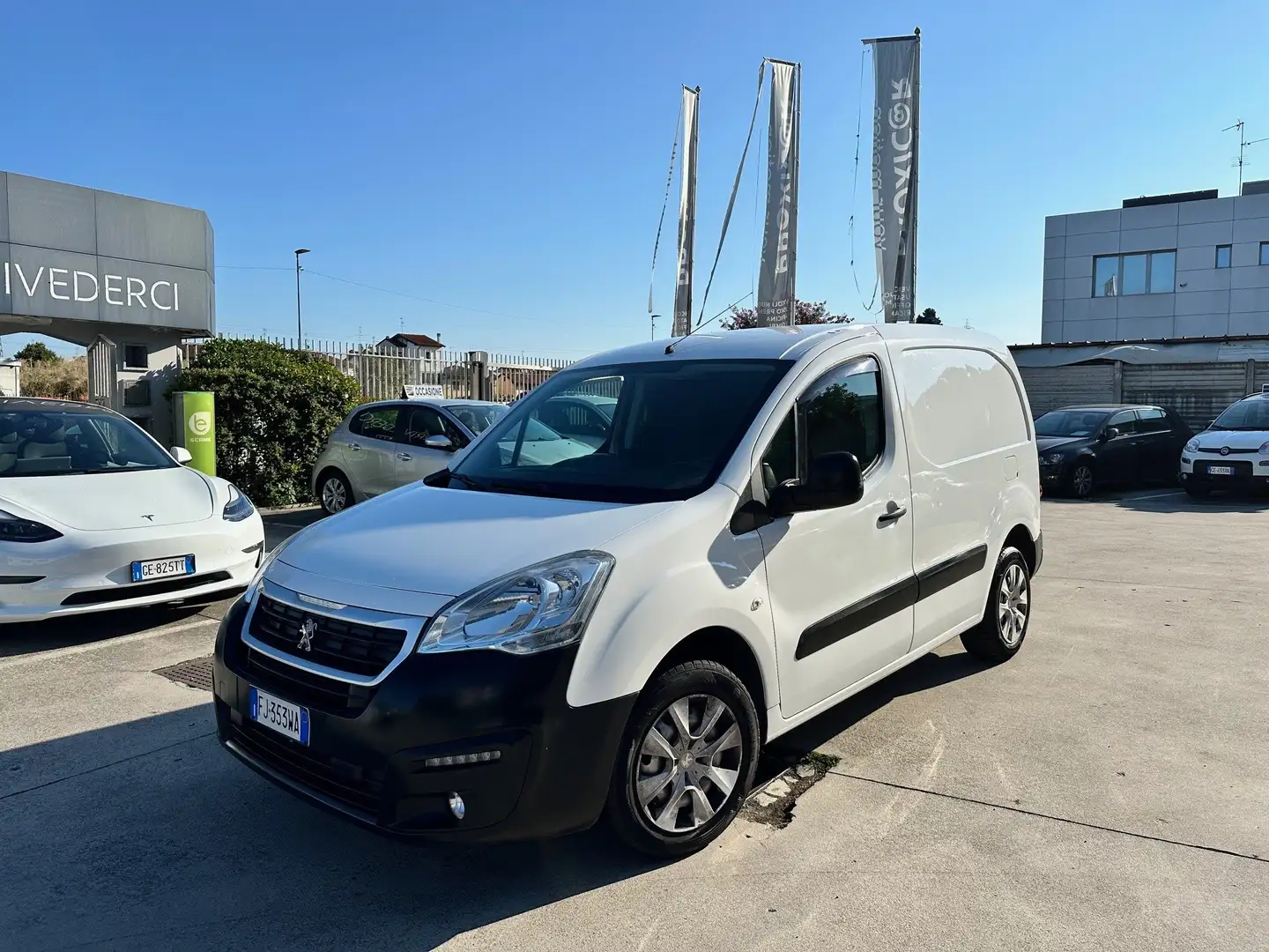 Peugeot Partner 1.5bluehdi 100cv E6b 3posti-IVA ESCLUSA Blanc - 1