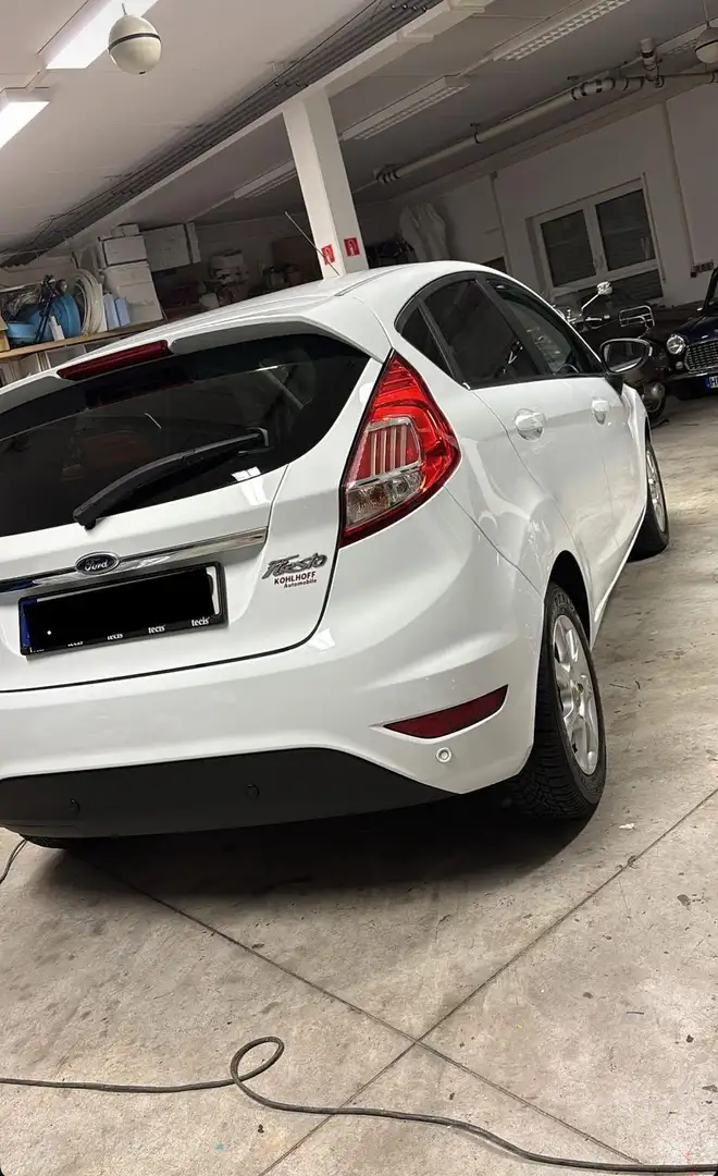 Ford Fiesta Fiesta+1.0+EcoBoost+Start-Stop+Titanium Weiß - 2