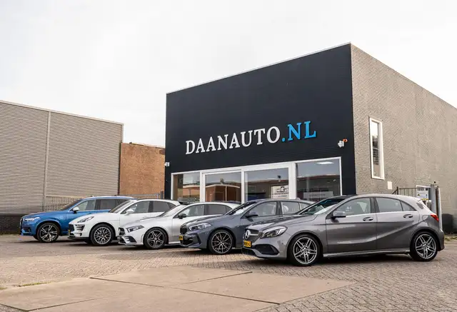 Mercedes-Benz EQC 400 4MATIC Premium Plus 80 kWh