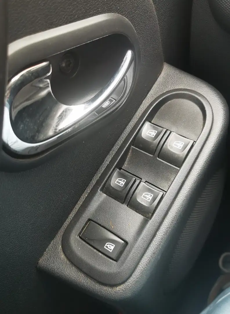 Dacia Duster Prestige 4x2 Grau - 1