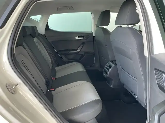 Seat Leon view 6