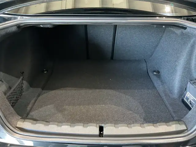 BMW 2 Series view 9