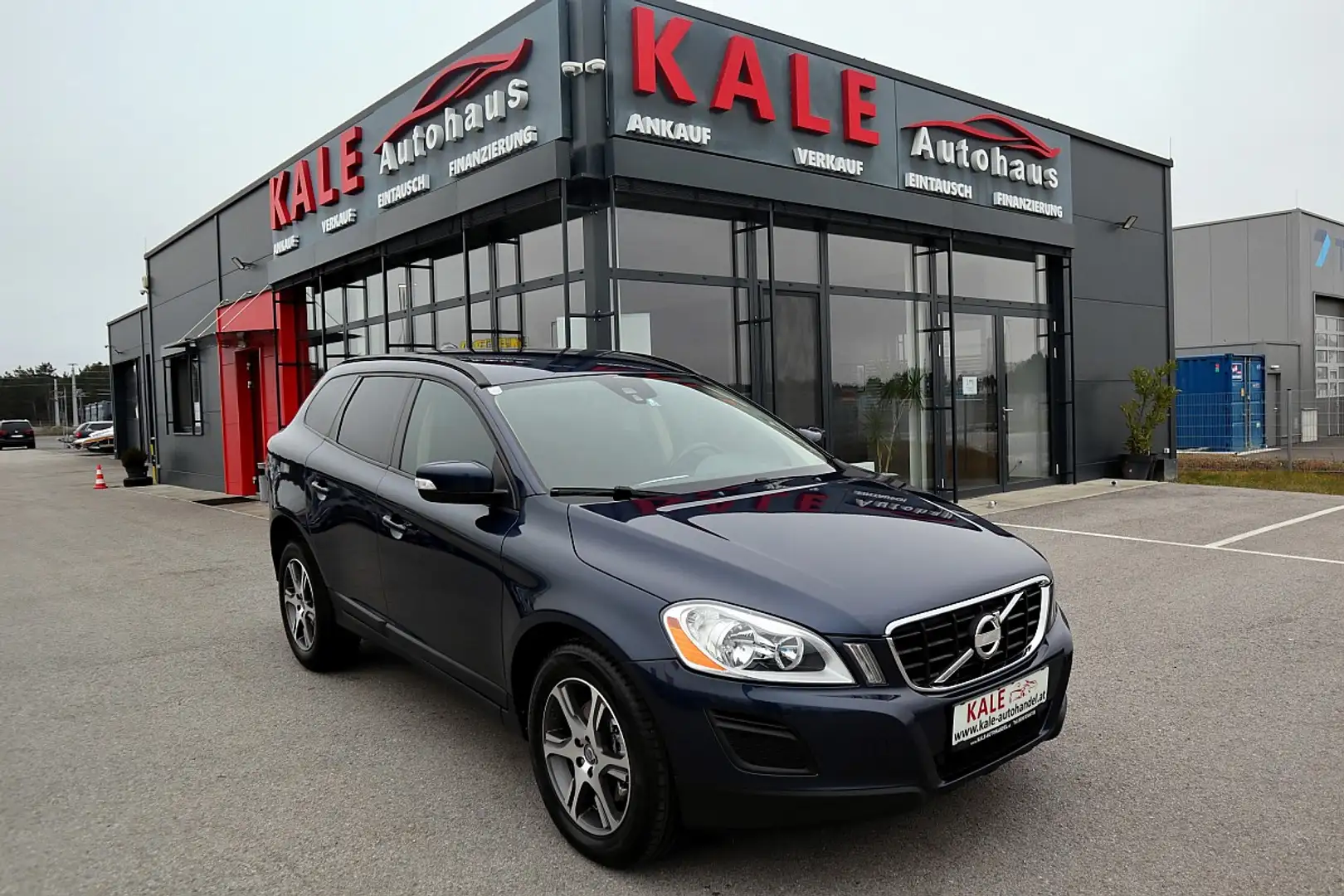 Volvo XC60 D4 AWD Geartronic *2.Besitz*Navigation* Bleu - 1