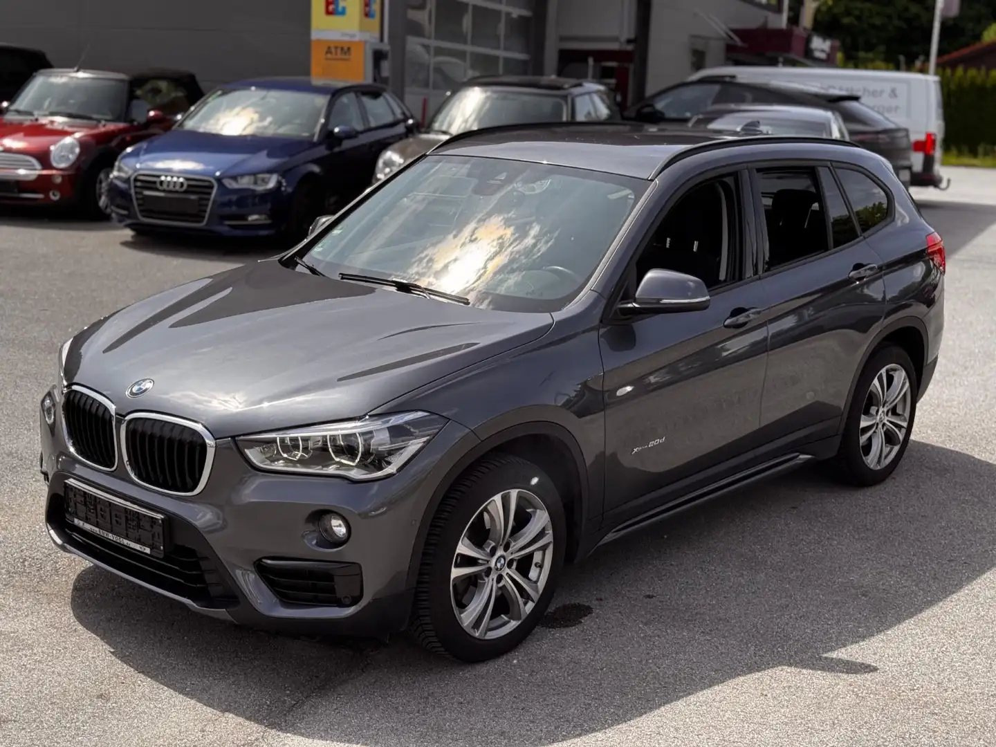 BMW X1 Baureihe X1 xDrive 20 d Sport Line Grigio - 2