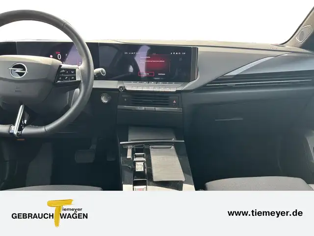 Opel Astra view 13
