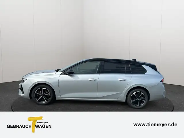 Opel Astra view 8