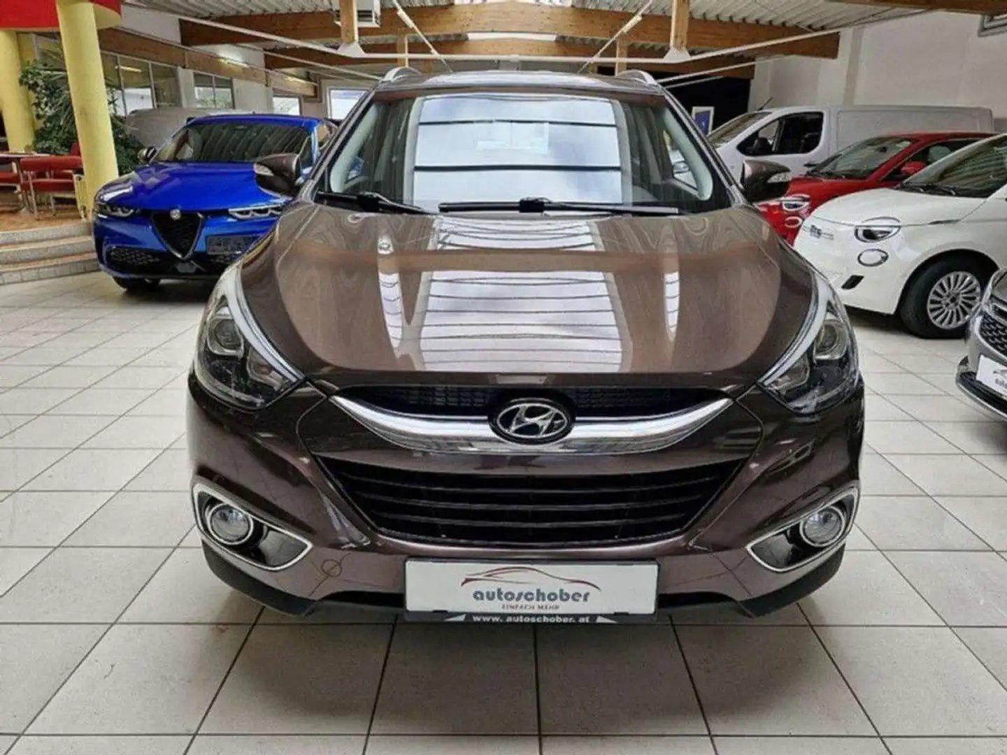 Hyundai iX35 2,0 CRDi Premium Braun - 2