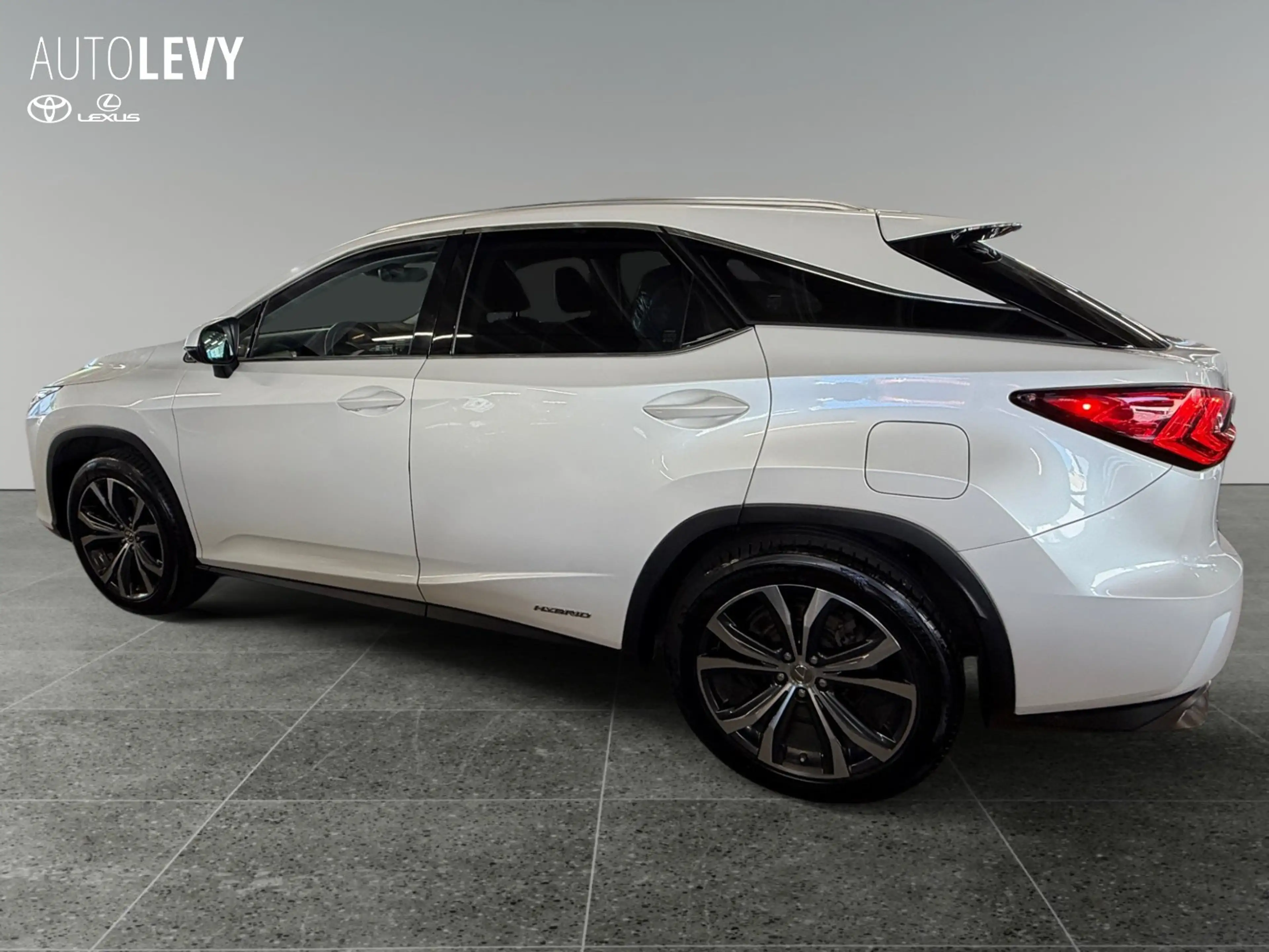 Lexus RX 450h Executive Line +360 Kamera+Navi+Pano+ — photo 3