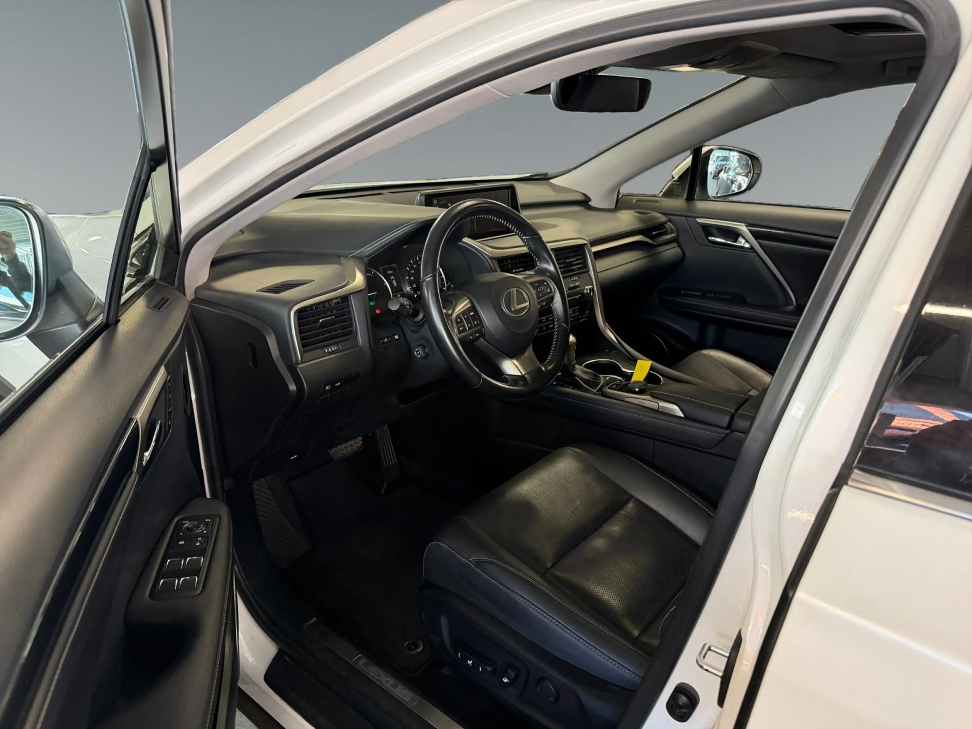 Lexus RX 450h Executive Line +360 Kamera+Navi+Pano+ — photo 10