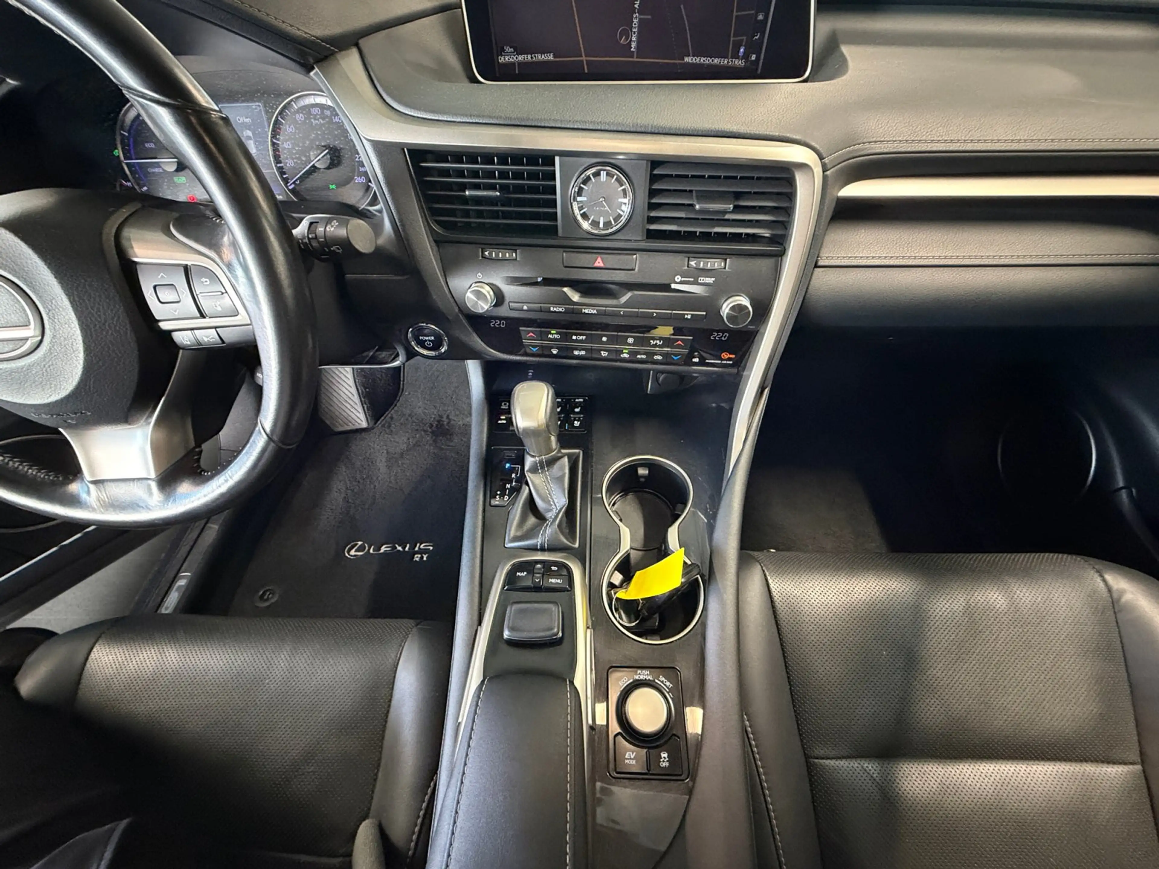 Lexus RX 450h Executive Line +360 Kamera+Navi+Pano+ — photo 12