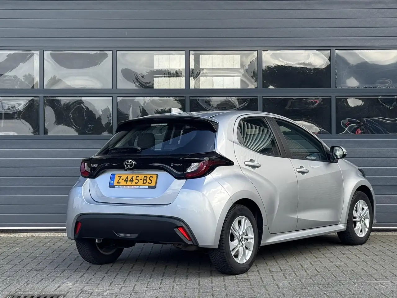 Toyota Yaris 1.5 HYBRID 115 ACTIVE I AUTOMAAT I APPLE CARPLAY I, миниатюра 3