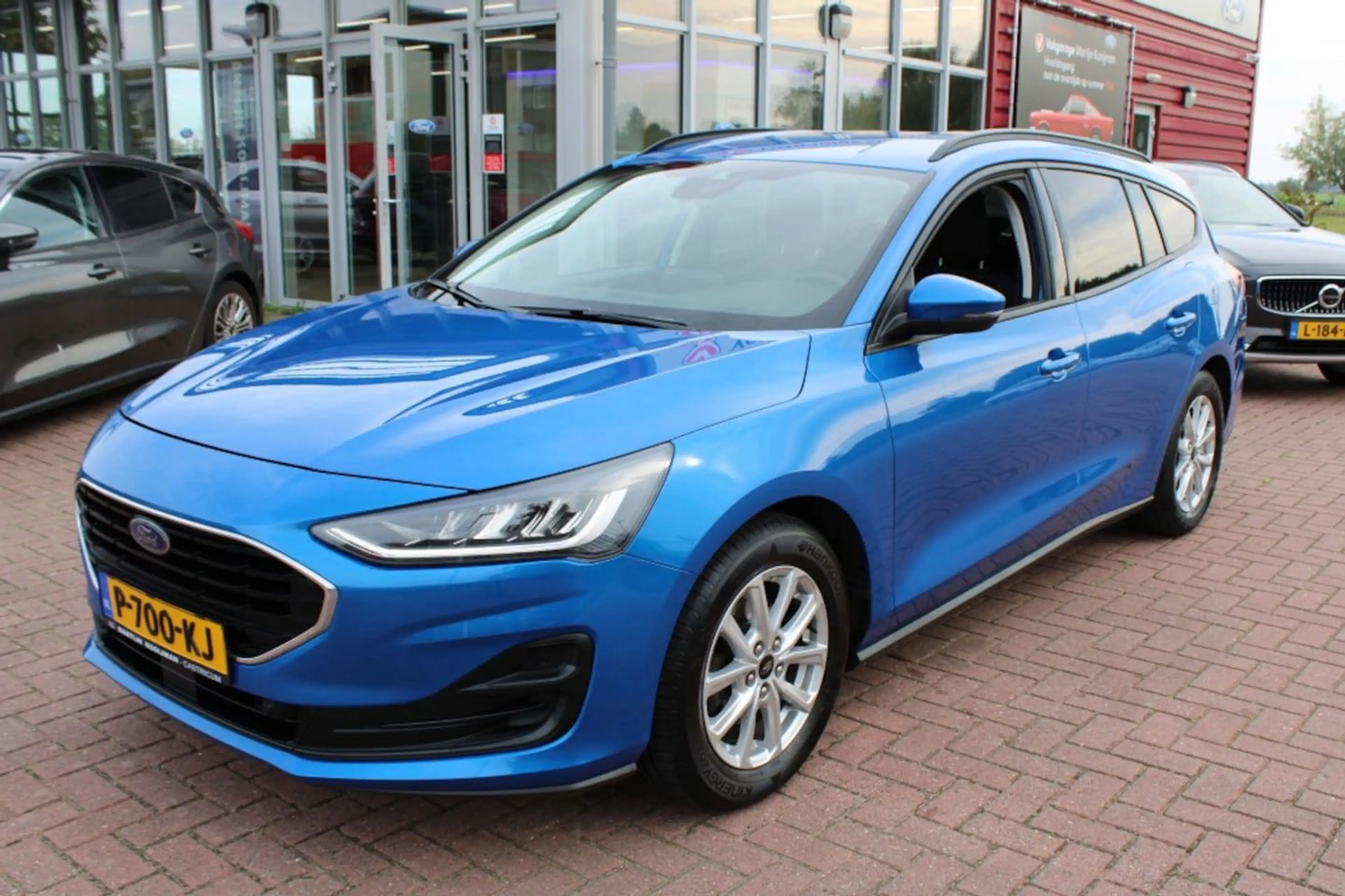 Ford Focus 1.0 EcoBoost Connected Wagon — photo 12