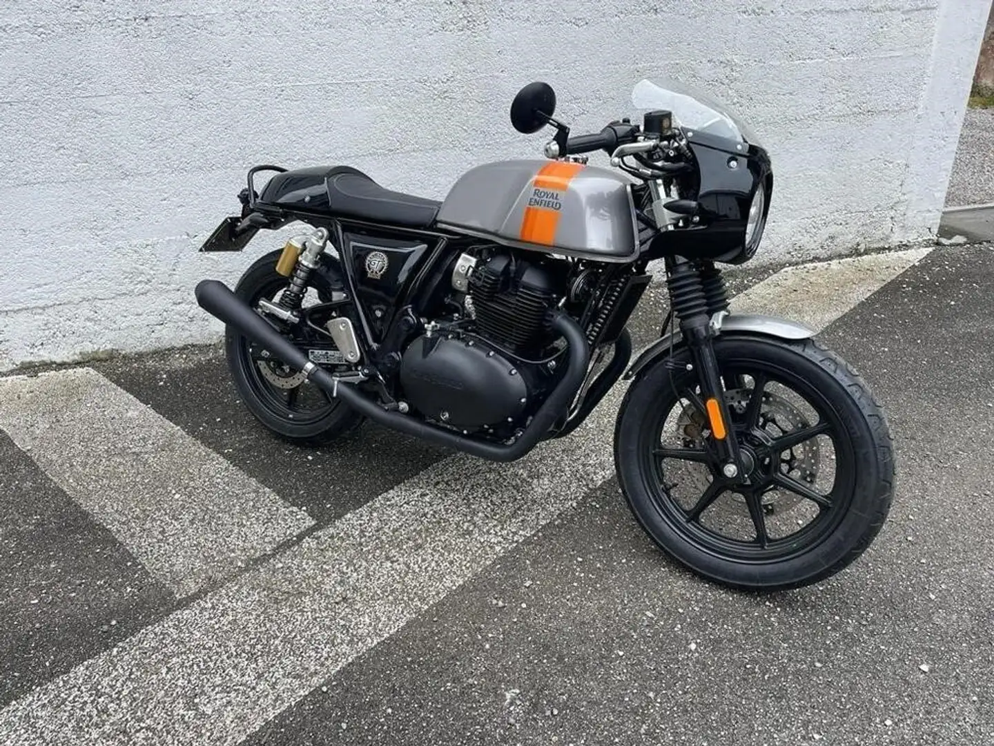 Royal Enfield Continental GT Gri - 2