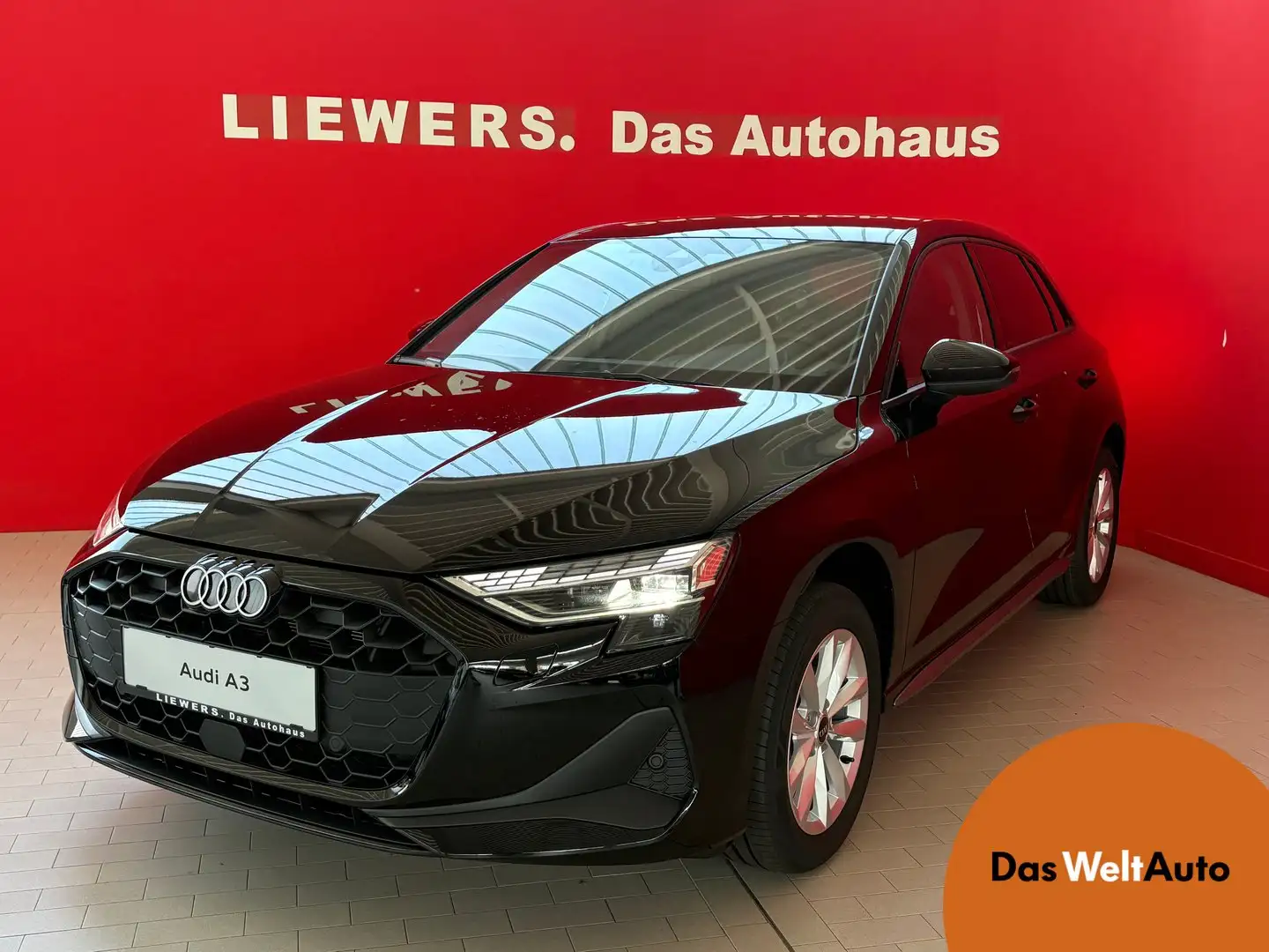 Audi A3 30 TFSI Nero - 1