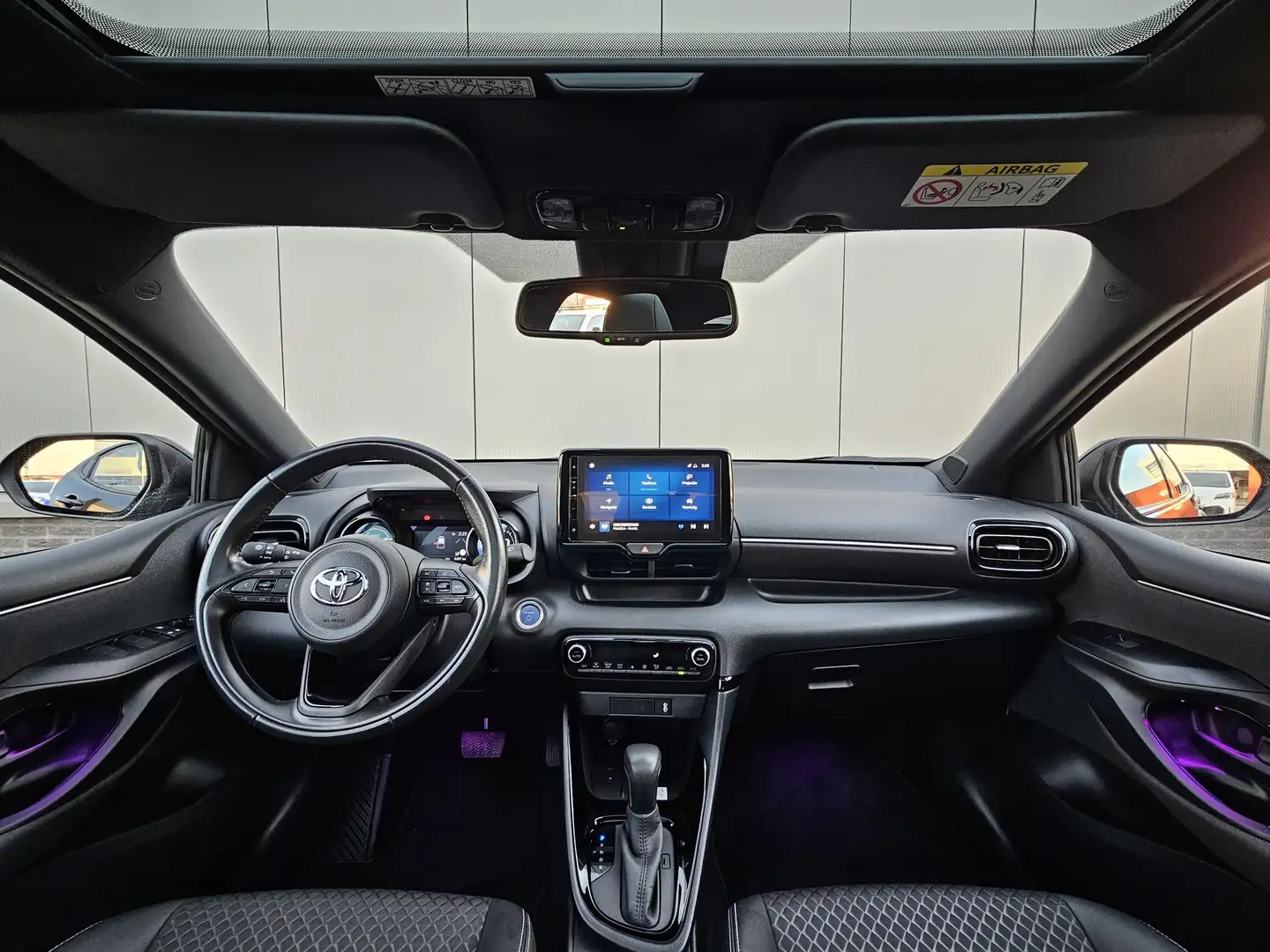 Toyota Yaris 1.5 Hybrid Style Panoramadak | Luxe Stoelen | Auto Schwarz - 2