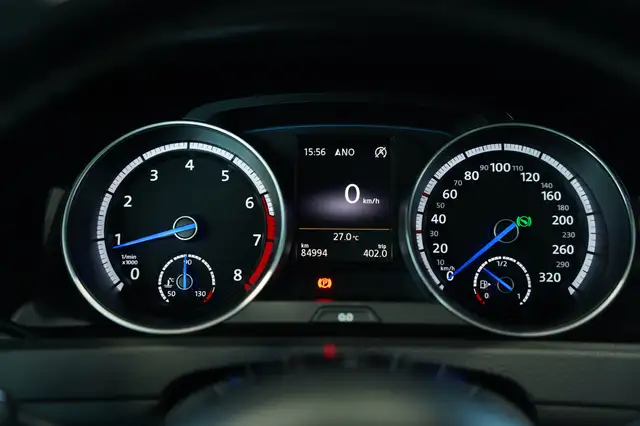 Volkswagen Golf view 30
