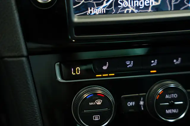 Volkswagen Golf view 25