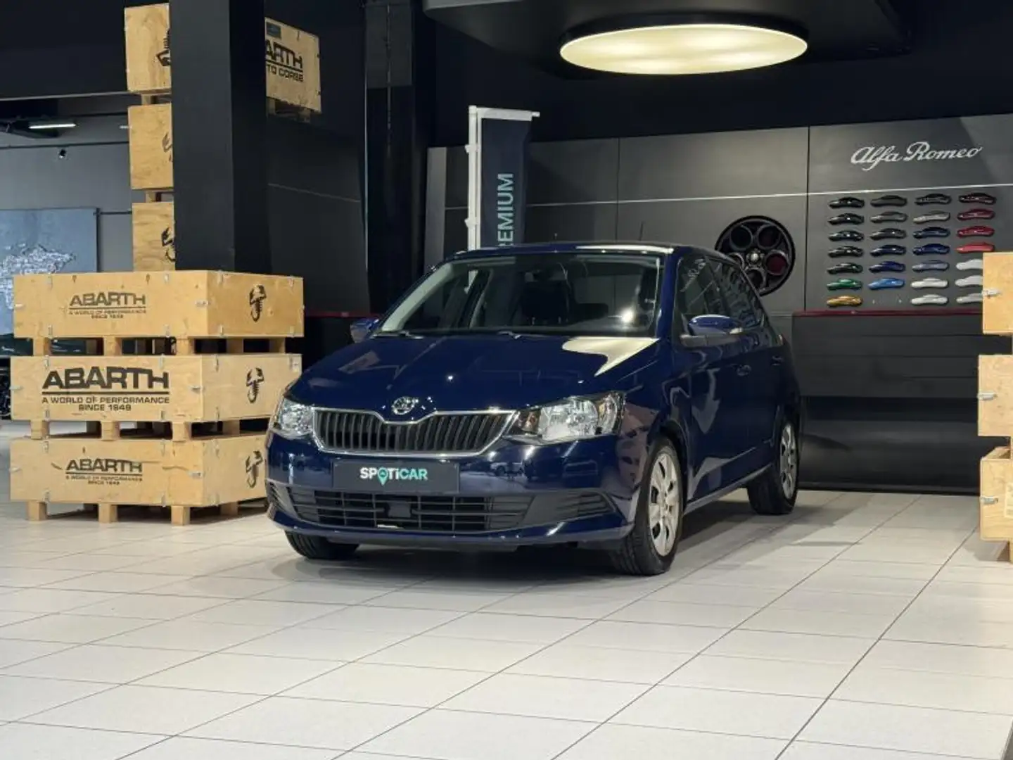 Skoda Fabia Bleu - 1