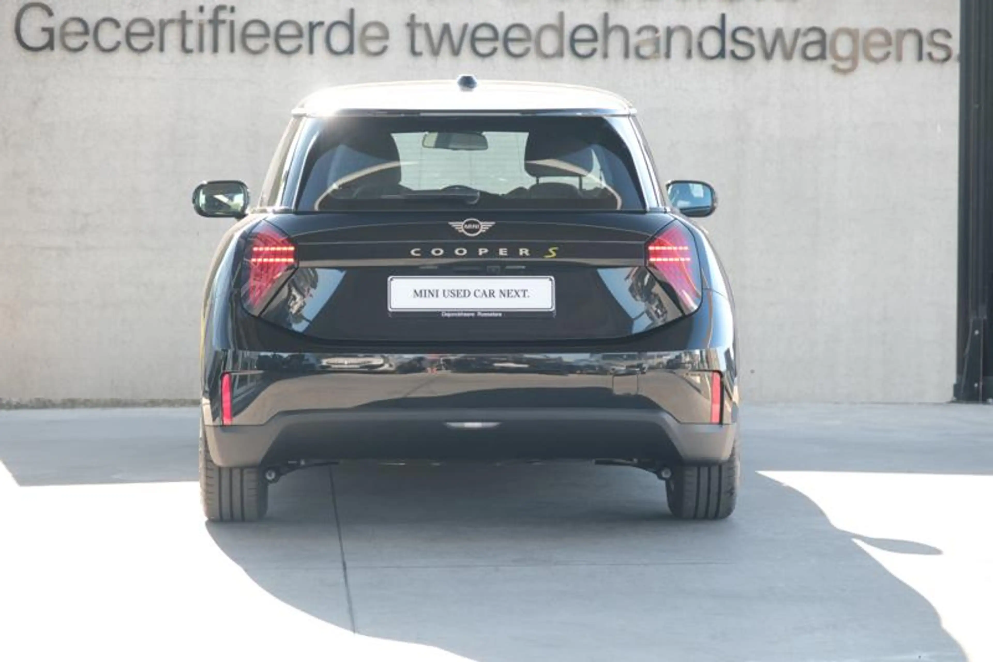 MINI Cooper SE Cooper SE Essential | 49 KWH | OLED | DRIVE ASSIST — photo 4