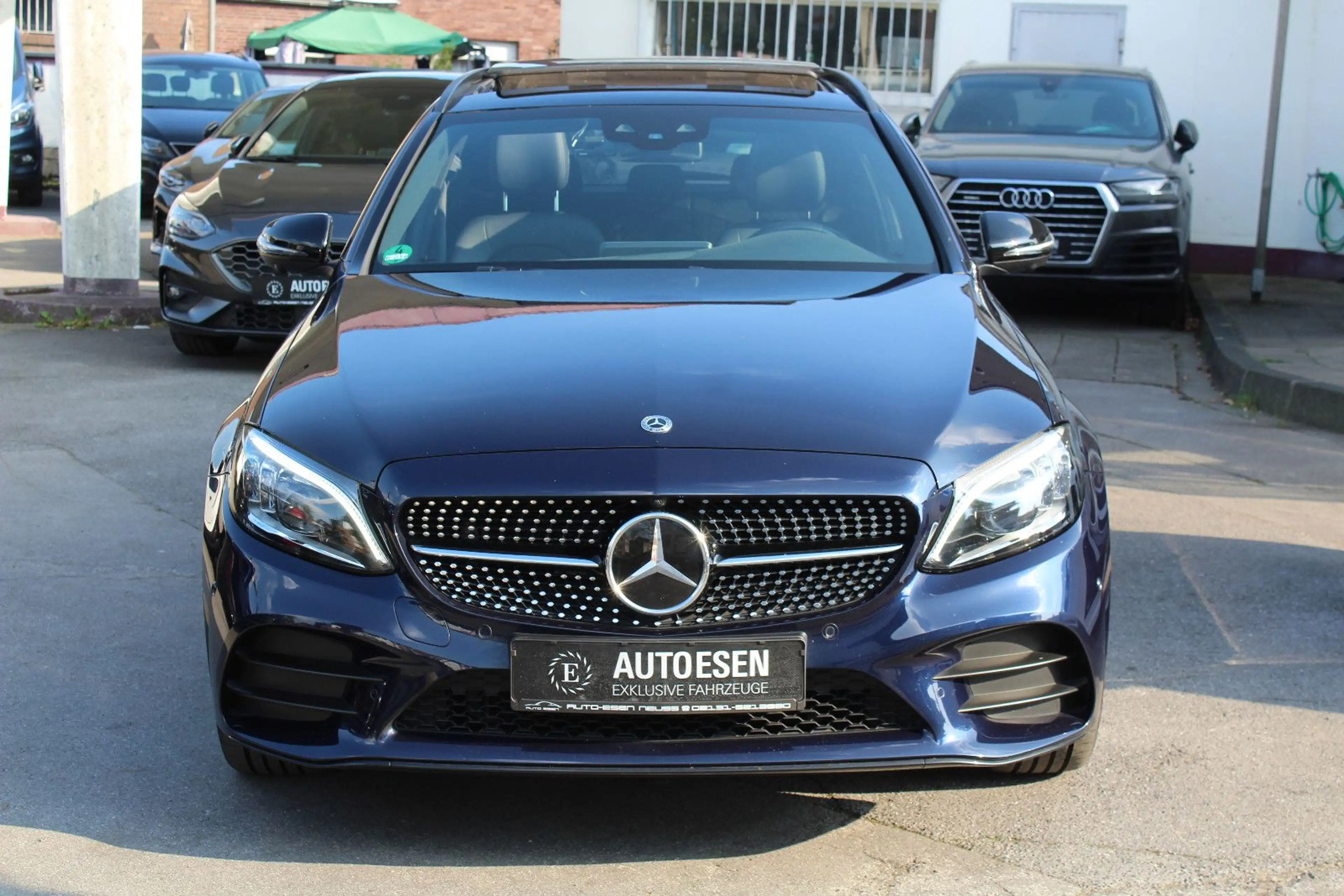 Mercedes-Benz C 400 4MATIC+PANO+BURMESTER+360°KAMERA+NIGT+KEY — photo 4