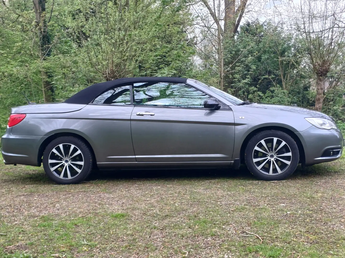 Chrysler Sebring Lancia/Crysler2.4Ltr 2013 incl Tel/Navi/Airco enzv Marrón - 2