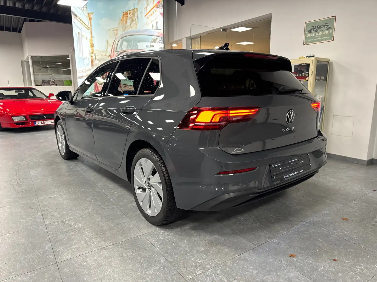 Volkswagen Golf 1.5 TSI dsg NIEUW ! Vandaag kopen = morgen rijden! Gris - 2