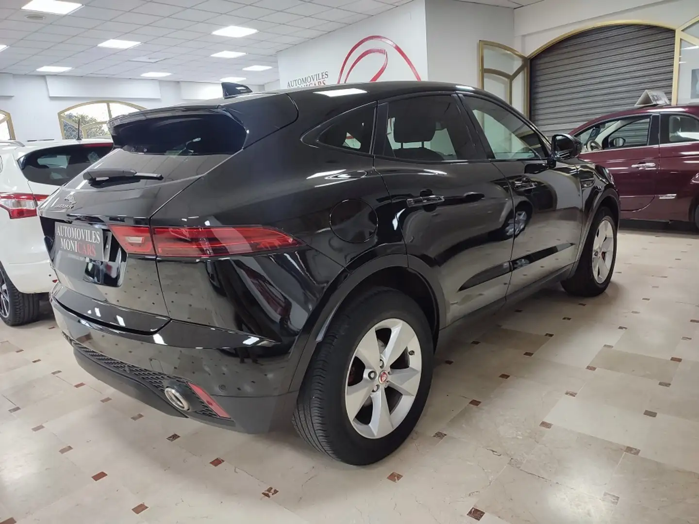 Jaguar E-Pace 2.0D I4 SE AWD 180 - 2