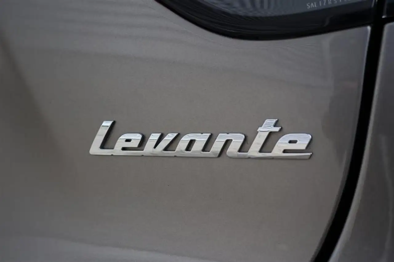 Maserati Levante снимка Maserati Levante