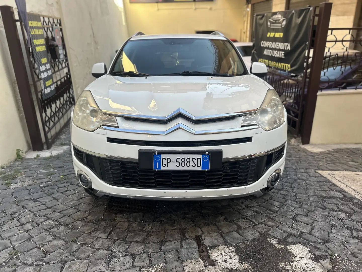 Citroen C-Crosser C-Crosser 2.2 hdi Exclusive Style dcs fap Blanc - 1